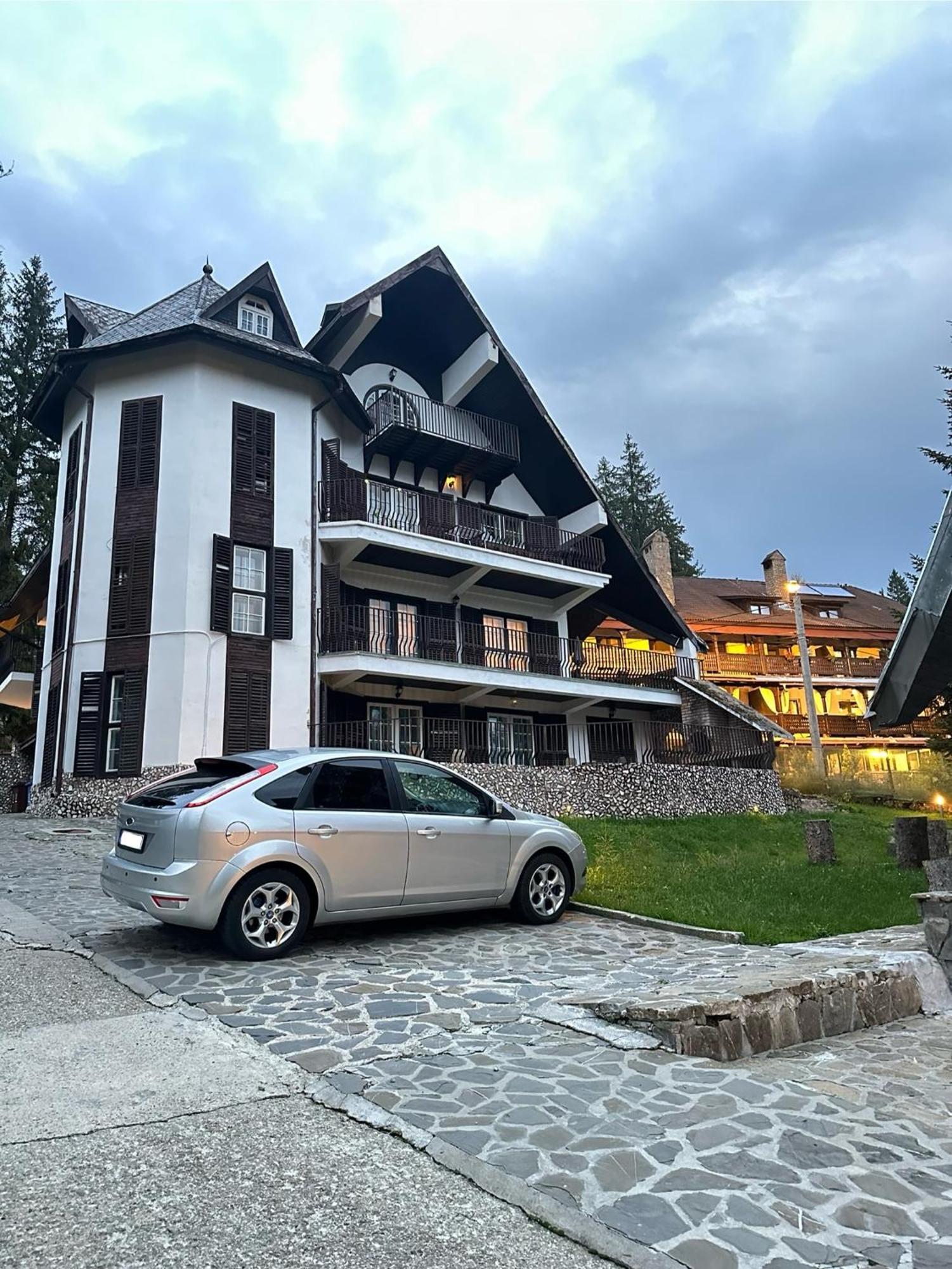 Pine Peak Apartments Predeal Zewnętrze zdjęcie